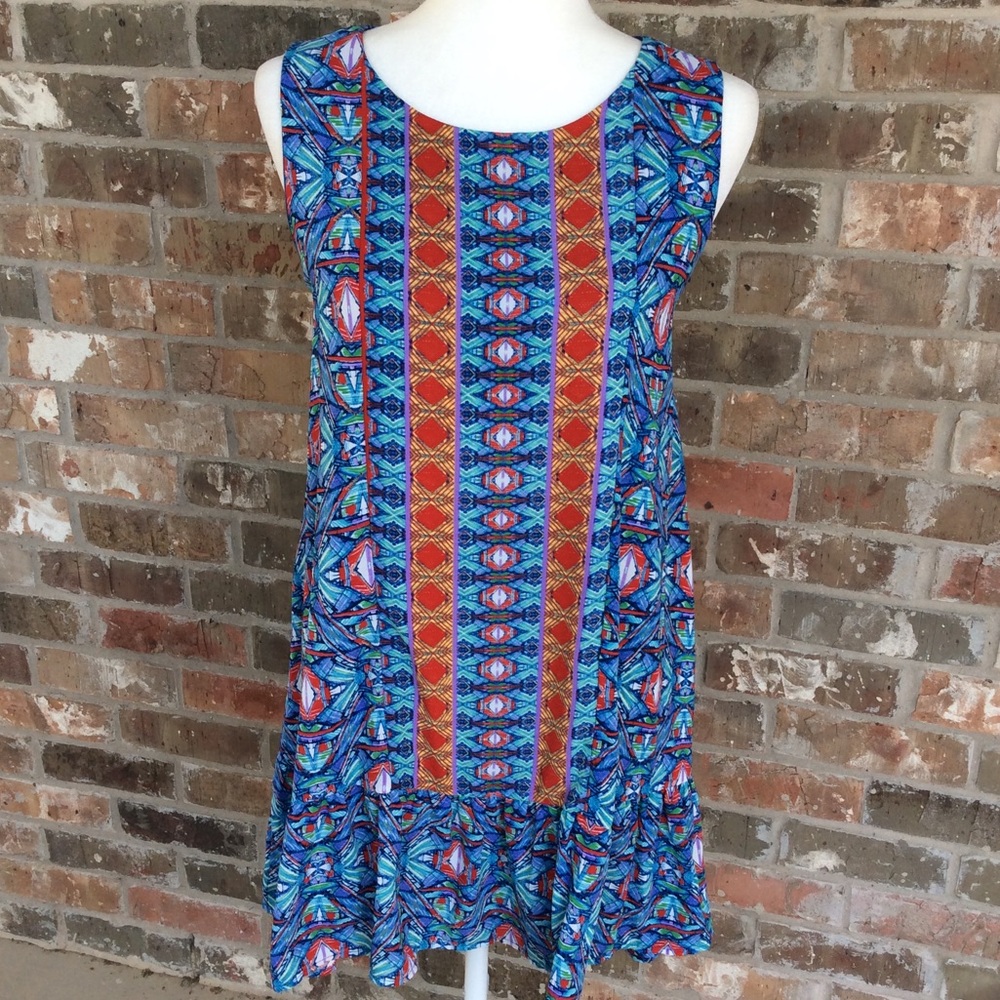 IZZY & LOLA SLEEVELESS TOP OR DRESS - Picture 6 of 6